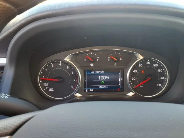 Used 2023 Summit White GMC SLE image 14