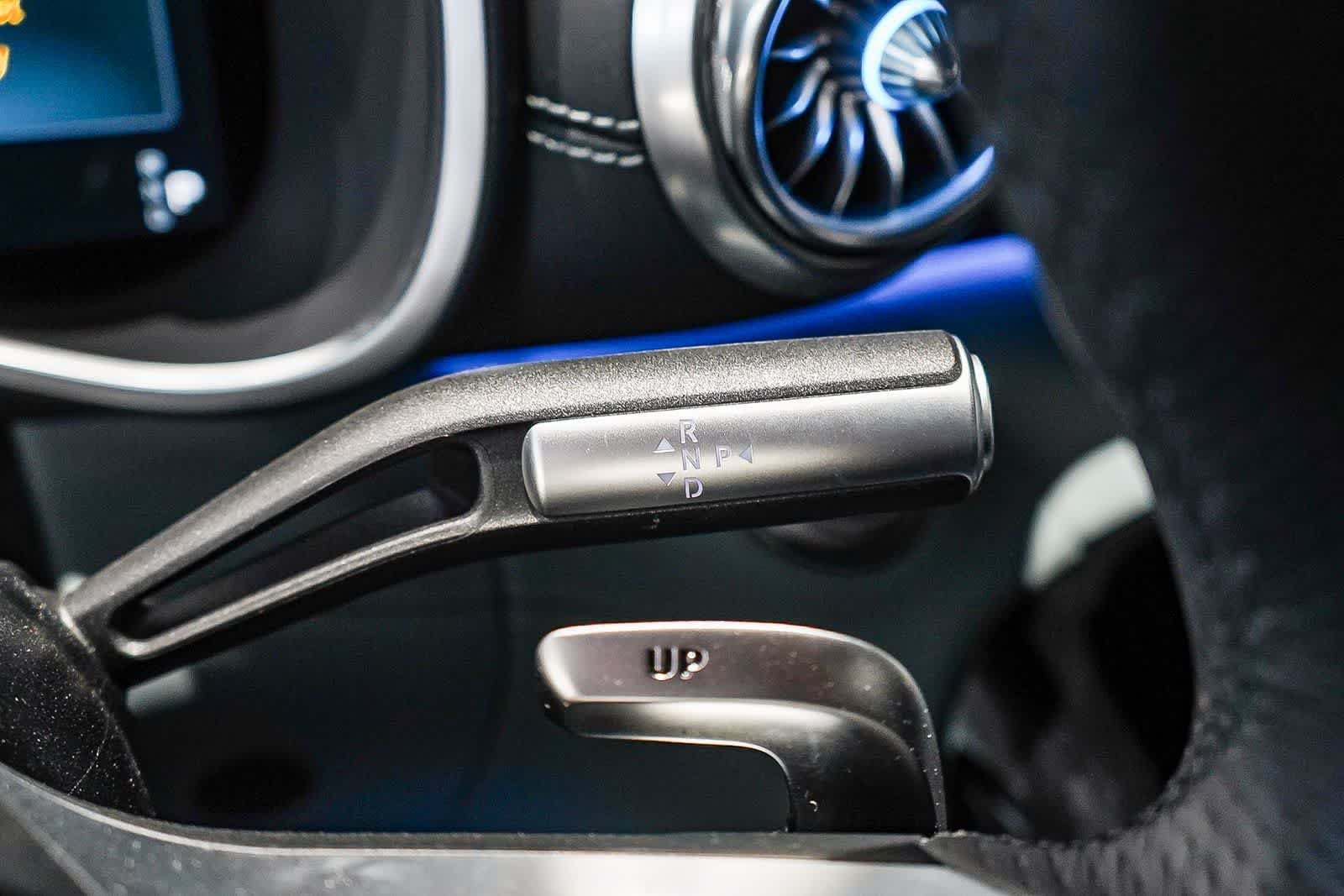 Used 2025 MANUFAKTUR Hyper Blue Metallic Mercedes-Benz AMG® SL 43 image 21