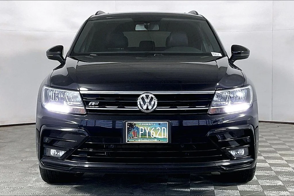 Used 2021  Volkswagen 2.0T SE R-Line Black image 2