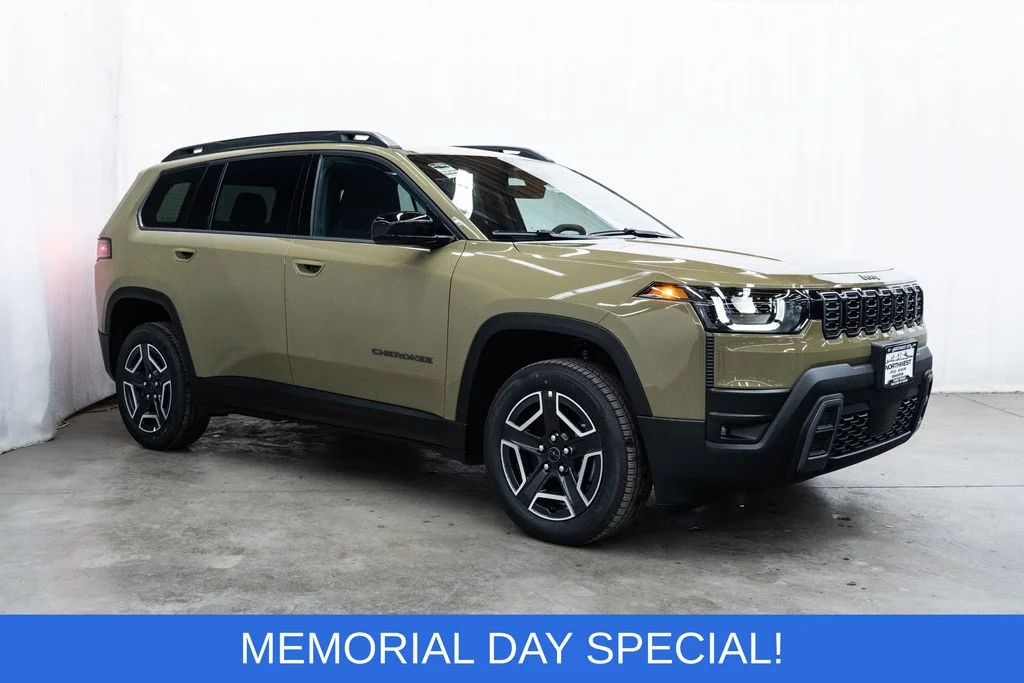 2026 Jeep Cherokee Laredo HEV 4X4's photo