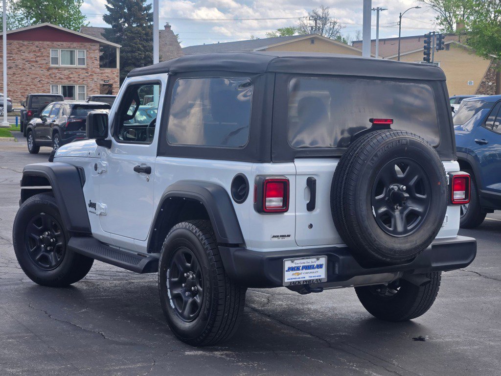 2022 Jeep Wrangler Sport - Photo 12