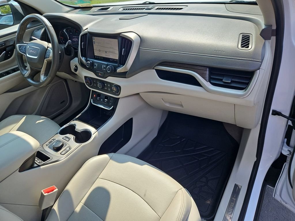 Used 2020 White Frost Tricoat GMC Denali image 29