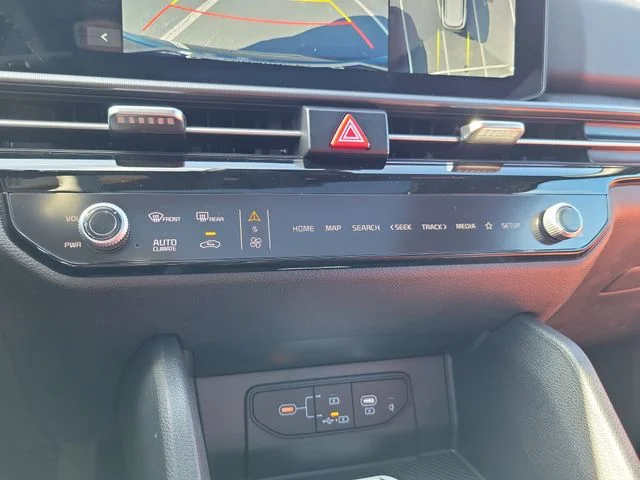 New 2026 Wolf Gray Kia SX Prestige image 24