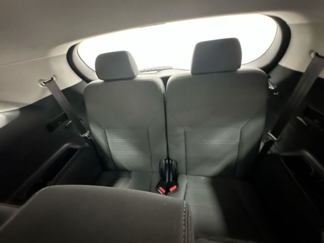 Used 2020 Silver Kia LX image 25