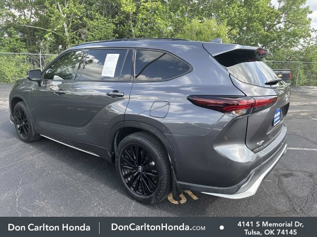 Used 2024 Magnetic Gray Metallic Toyota XSE image 9