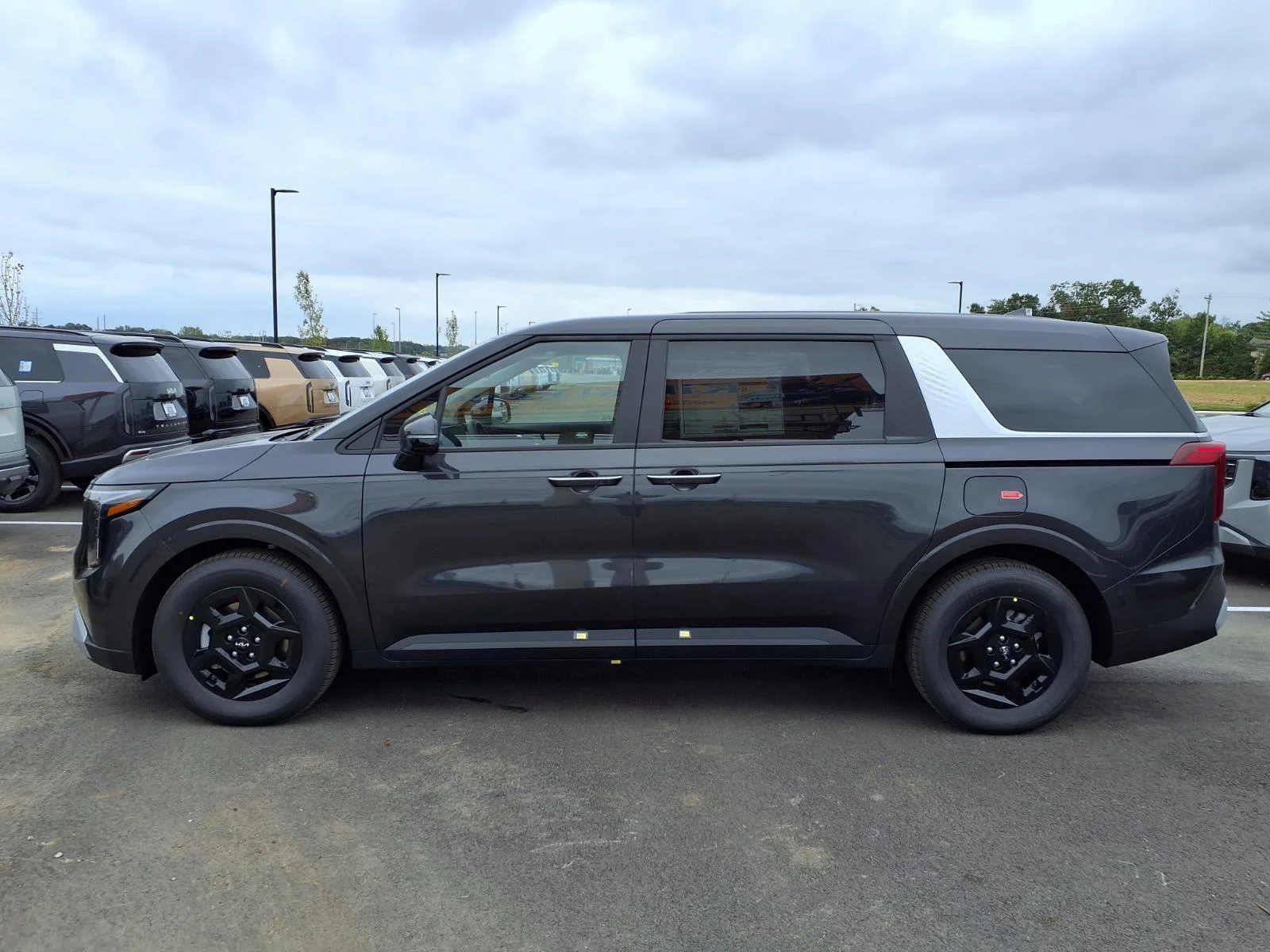 New 2027 Panthera Metal Kia LX image 17