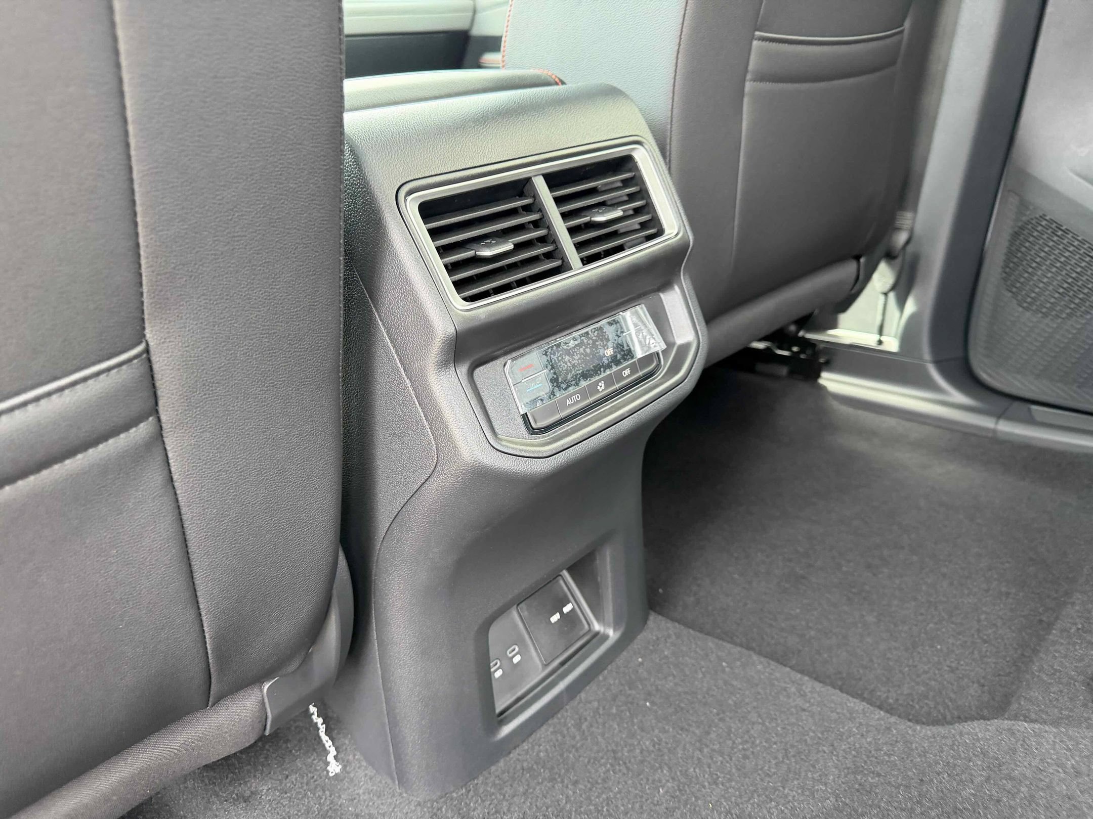 New 2026 Opal White Volkswagen 2.0T Peak Edition image 30