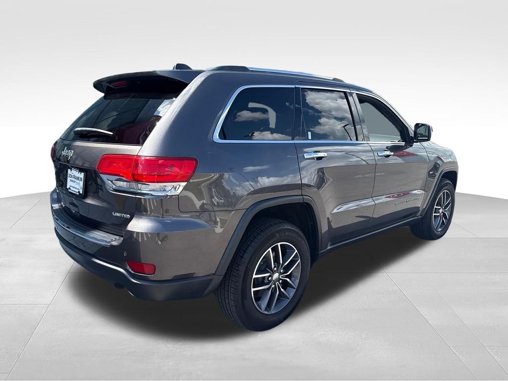 Used 2018 Gray Jeep Limited image 5