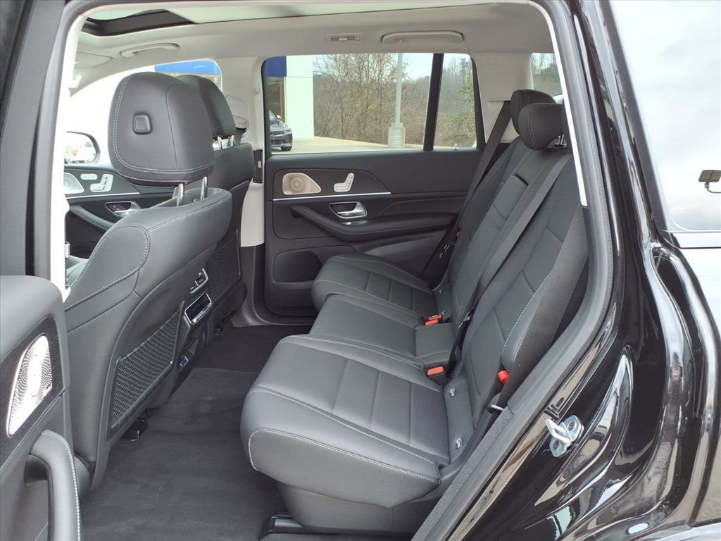 New 2026 Obsidian Black Metallic Mercedes-Benz GLS 450 image 11