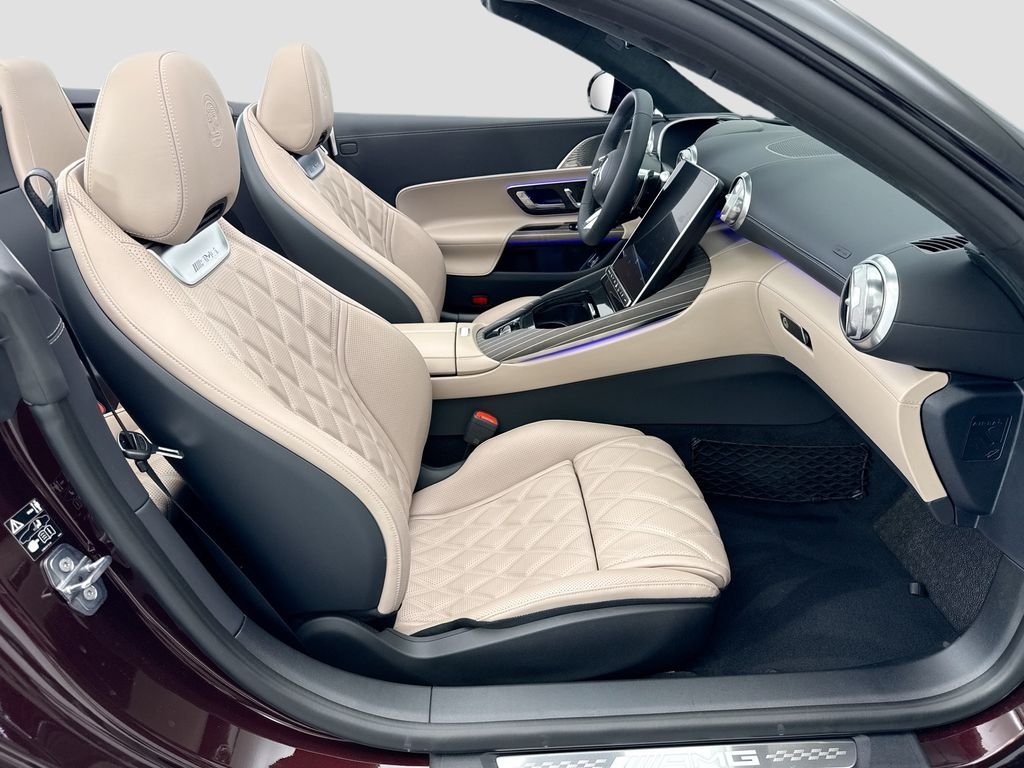 New 2026 MANUFAKTUR Rubellite Red Metallic Mercedes-Benz SL 63 AMG® S E Performance image 18