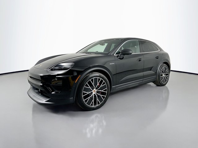 2025 Porsche Macan Electric 4S
