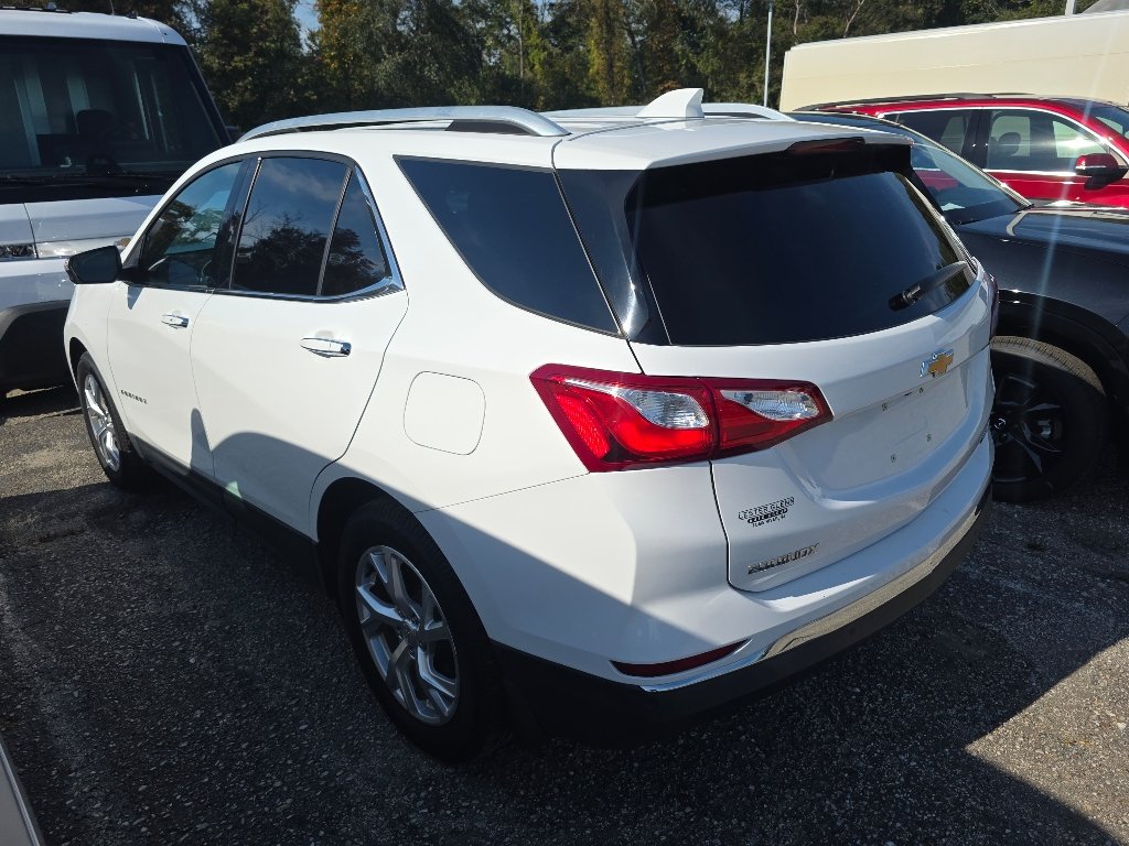 Used 2020 SUMMIT WHITE Chevrolet Premier image 4