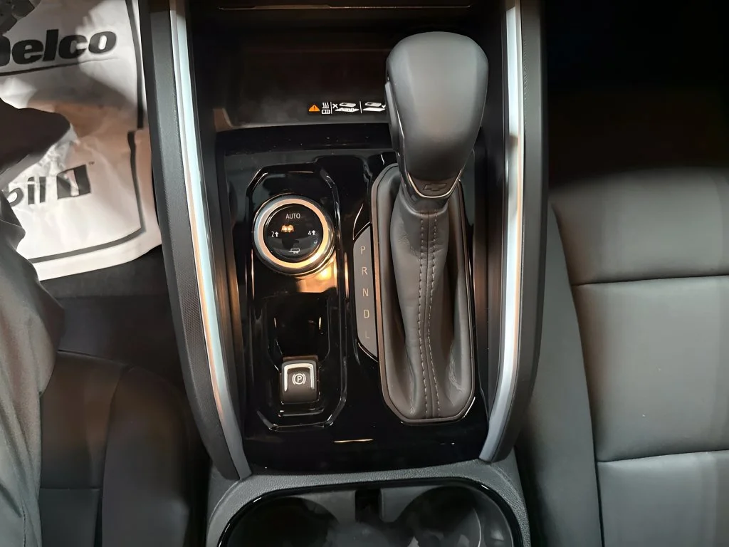 2026 Chevrolet Colorado LT - Photo 15
