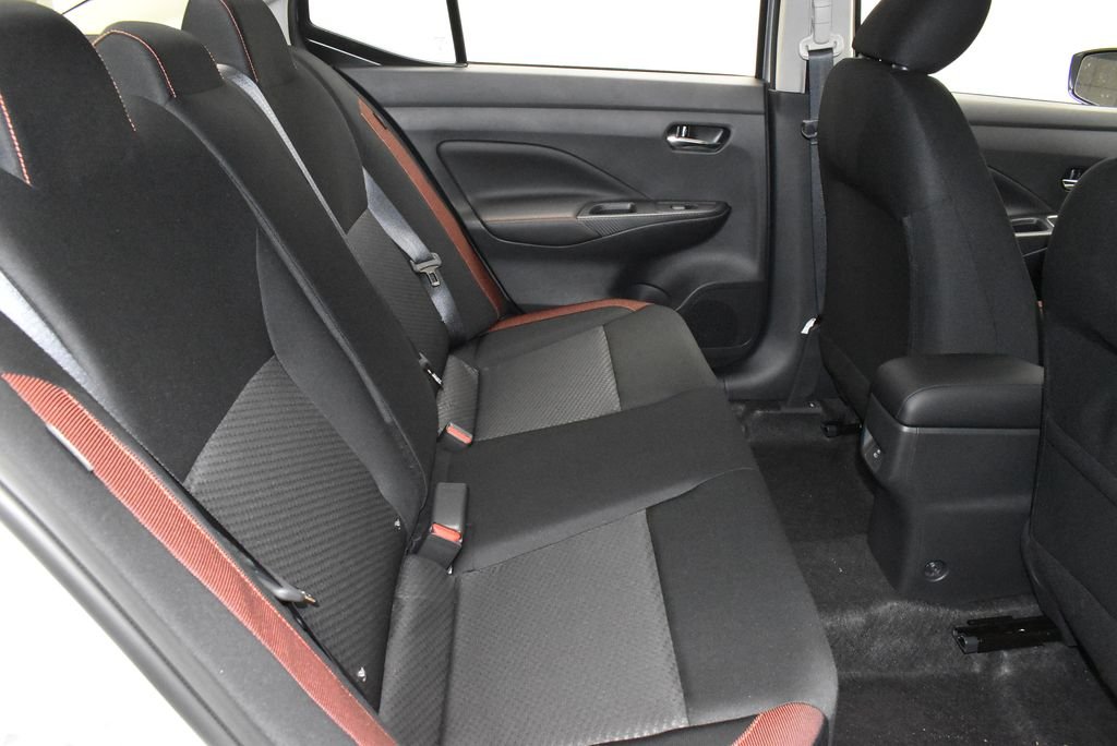 2025 Nissan Versa Sedan SR - Photo 29