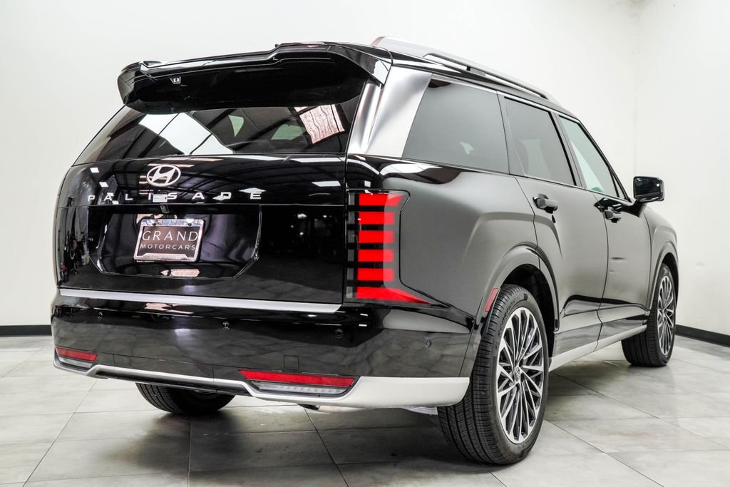 Used 2026 Black Hyundai Calligraphy image 12
