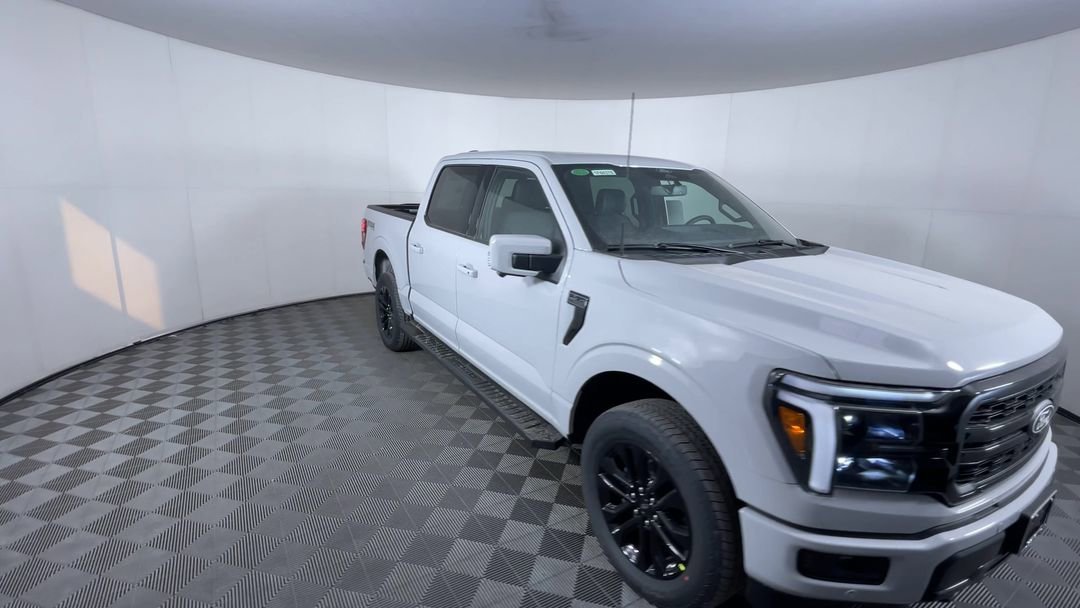 New 2026 Avalanche Ford Lariat image 2