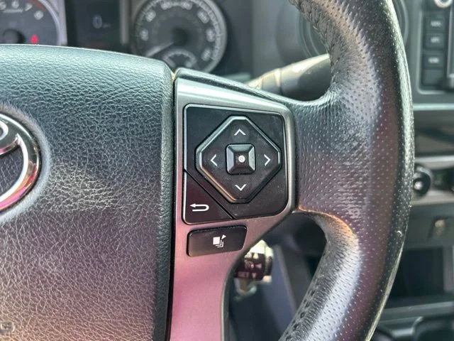 Used 2017 White Toyota SR5 image 18