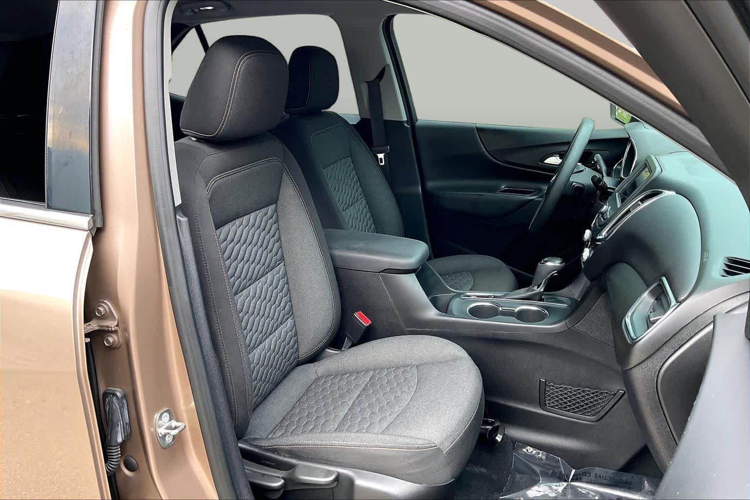 Used 2019 Sandy Ridge Metallic Chevrolet LT image 8