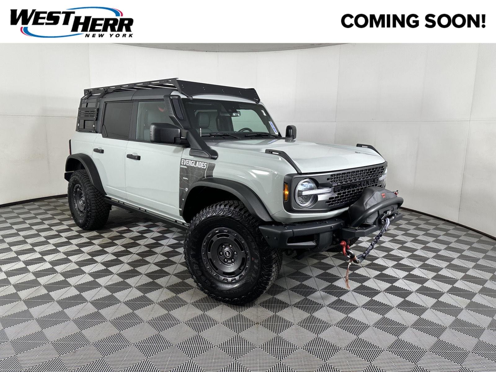 Used 2023 Cactus Gray Ford Everglades Advanced image 1