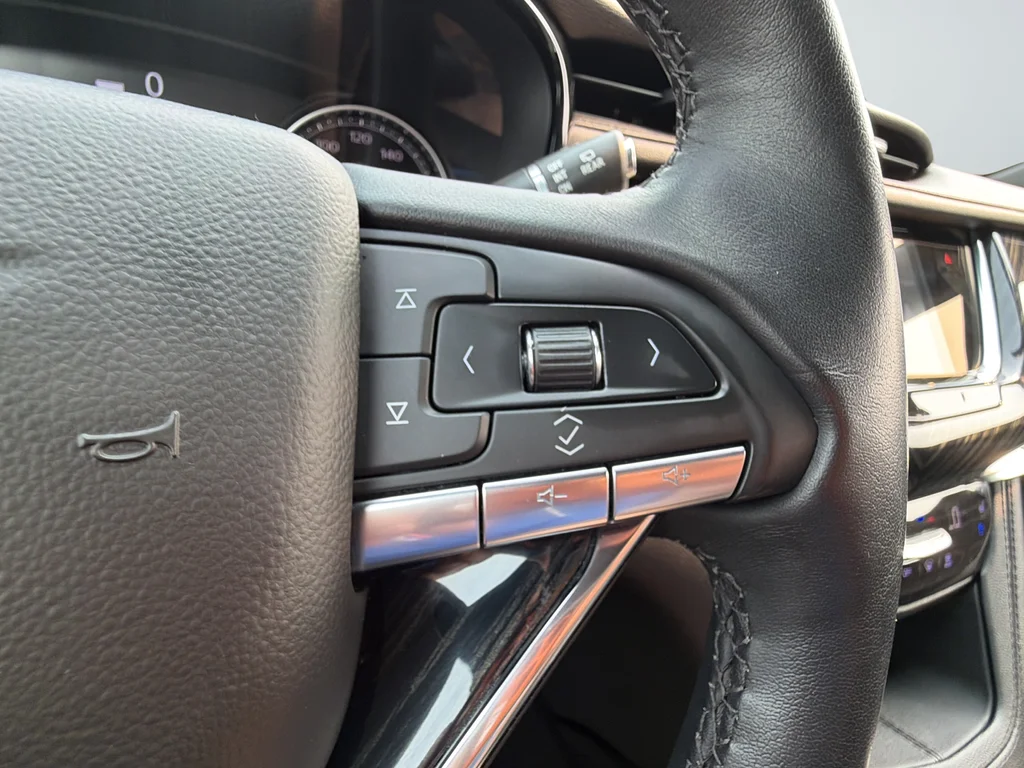 Used 2023 White Cadillac Premium Luxury image 16