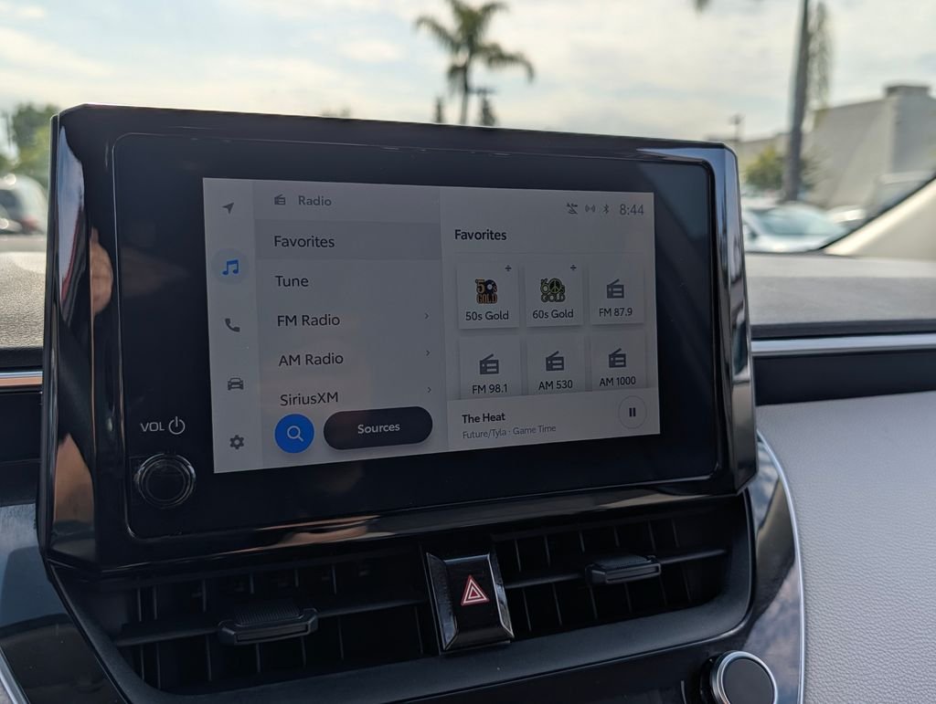 2023 Toyota Corolla LE - Photo 20