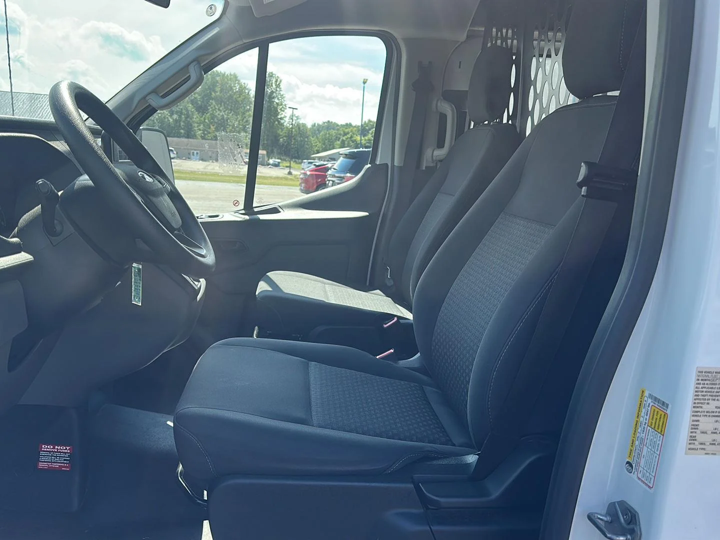 Used 2025 Oxford White Ford 250 image 9
