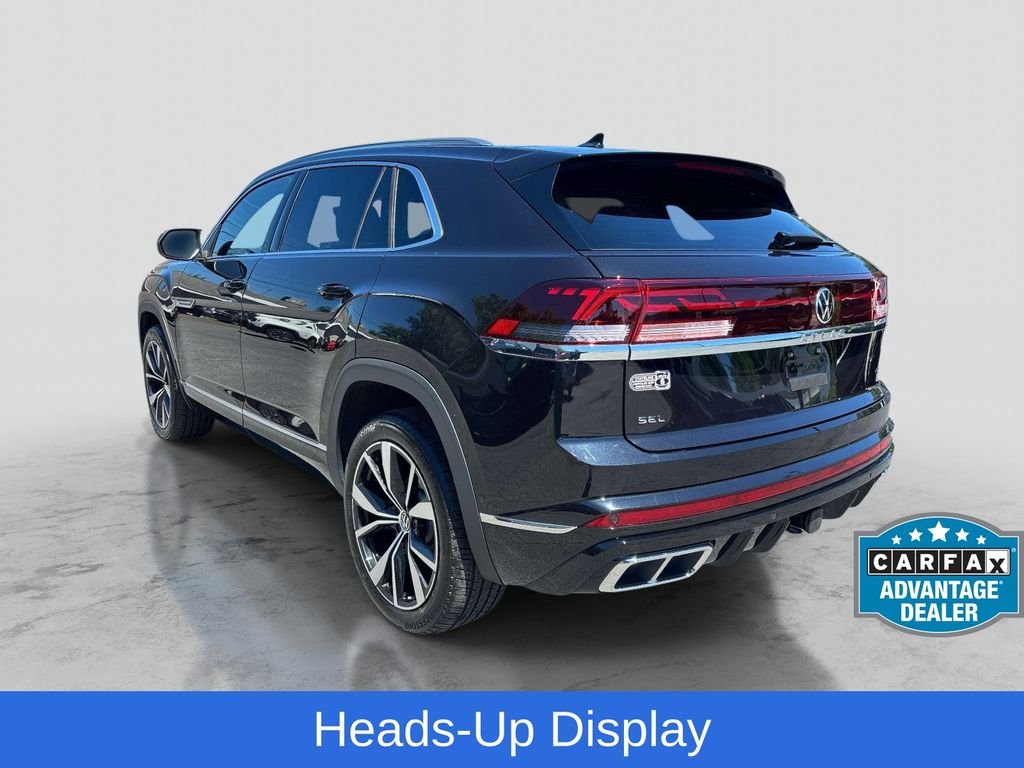 Used 2025 Black Volkswagen 2.0T SEL Premium R-Line image 3