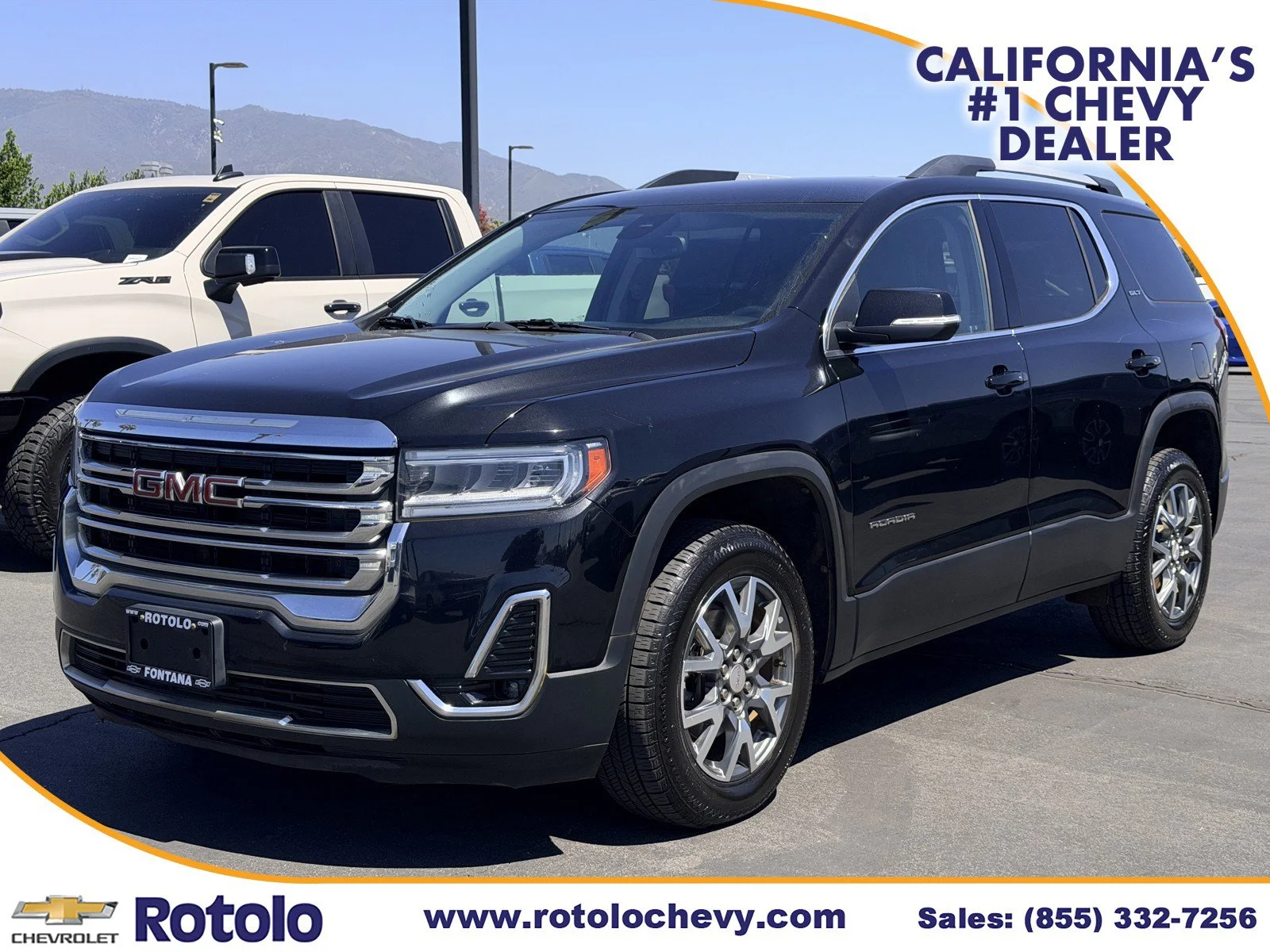 Used 2023 Ebony Twilight Metallic GMC SLT image 3