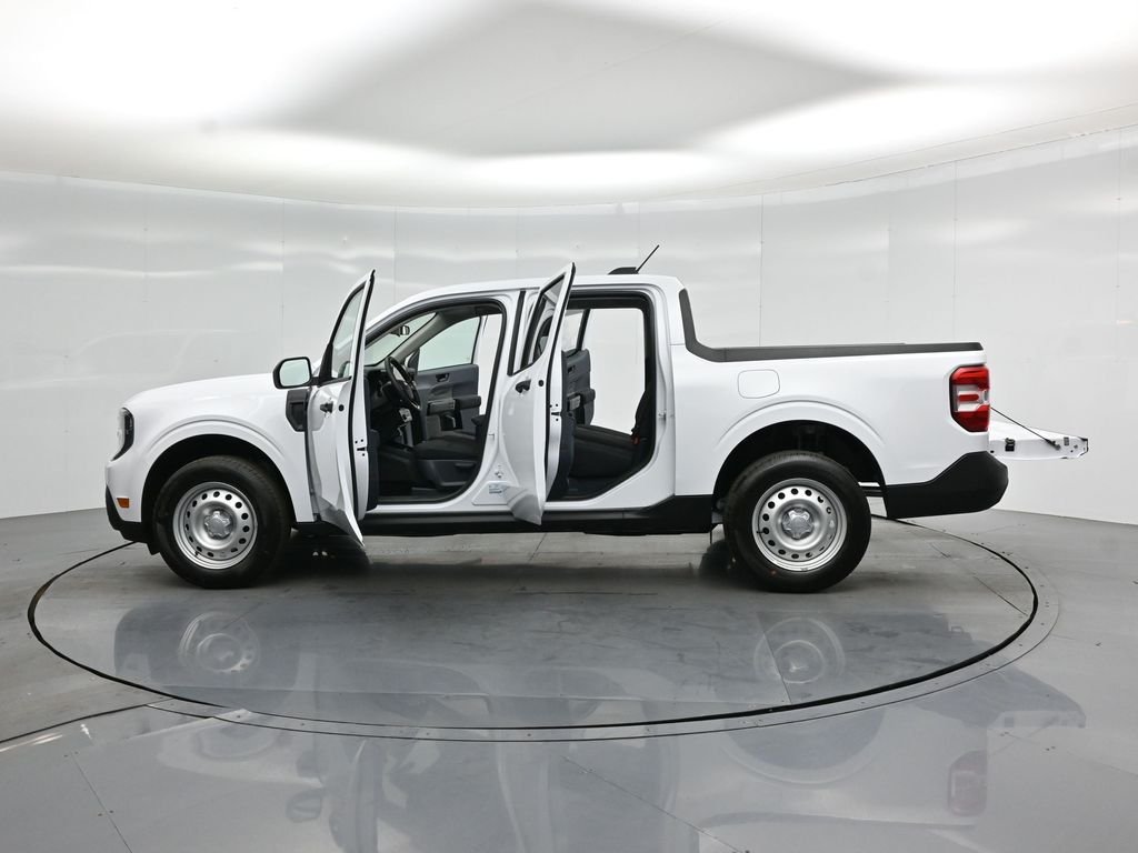 New 2026 White Ford XL image 30