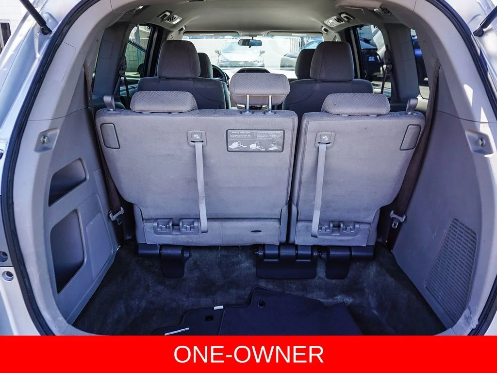 Used 2015  Honda EX image 25