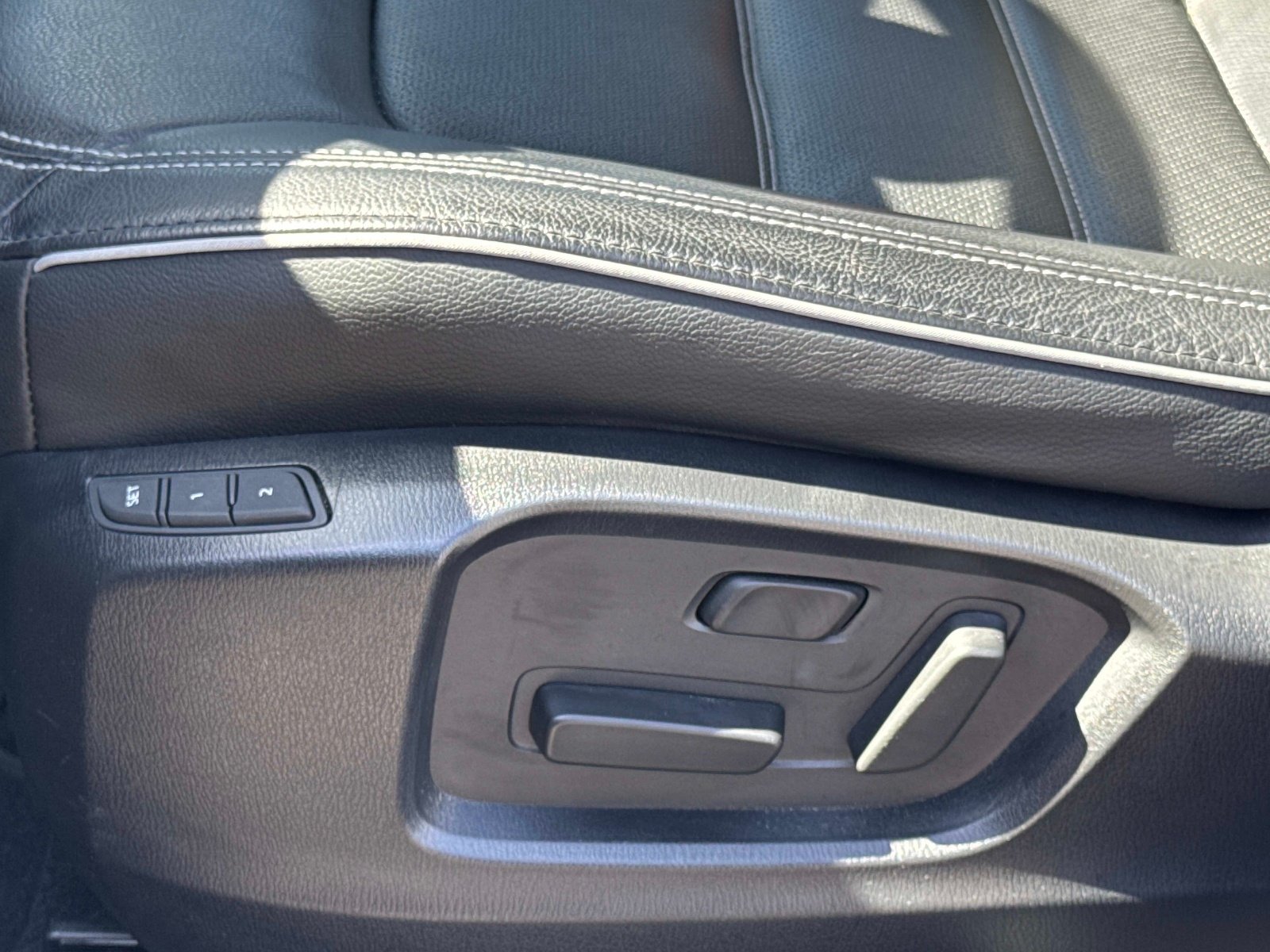 Certified Used 2025 Silver Mazda 2.5 S Preferred Package image 25