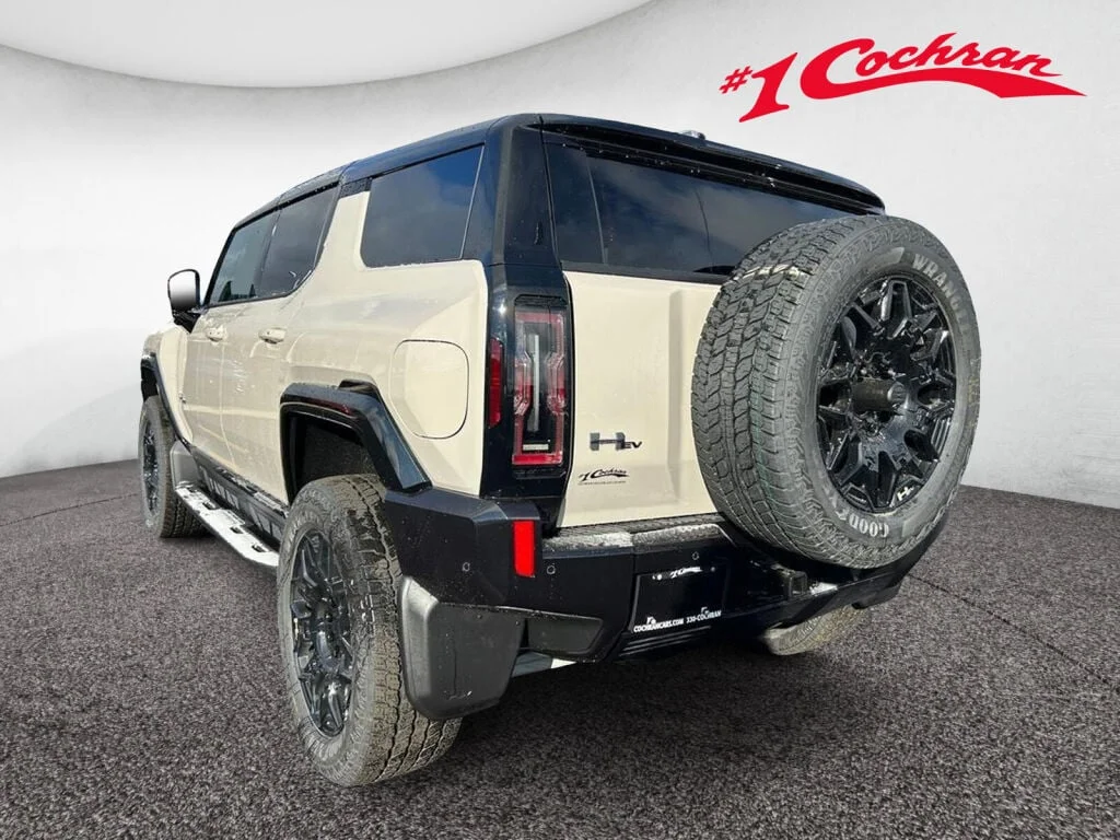 New 2026 G42/White GMC 2X image 4