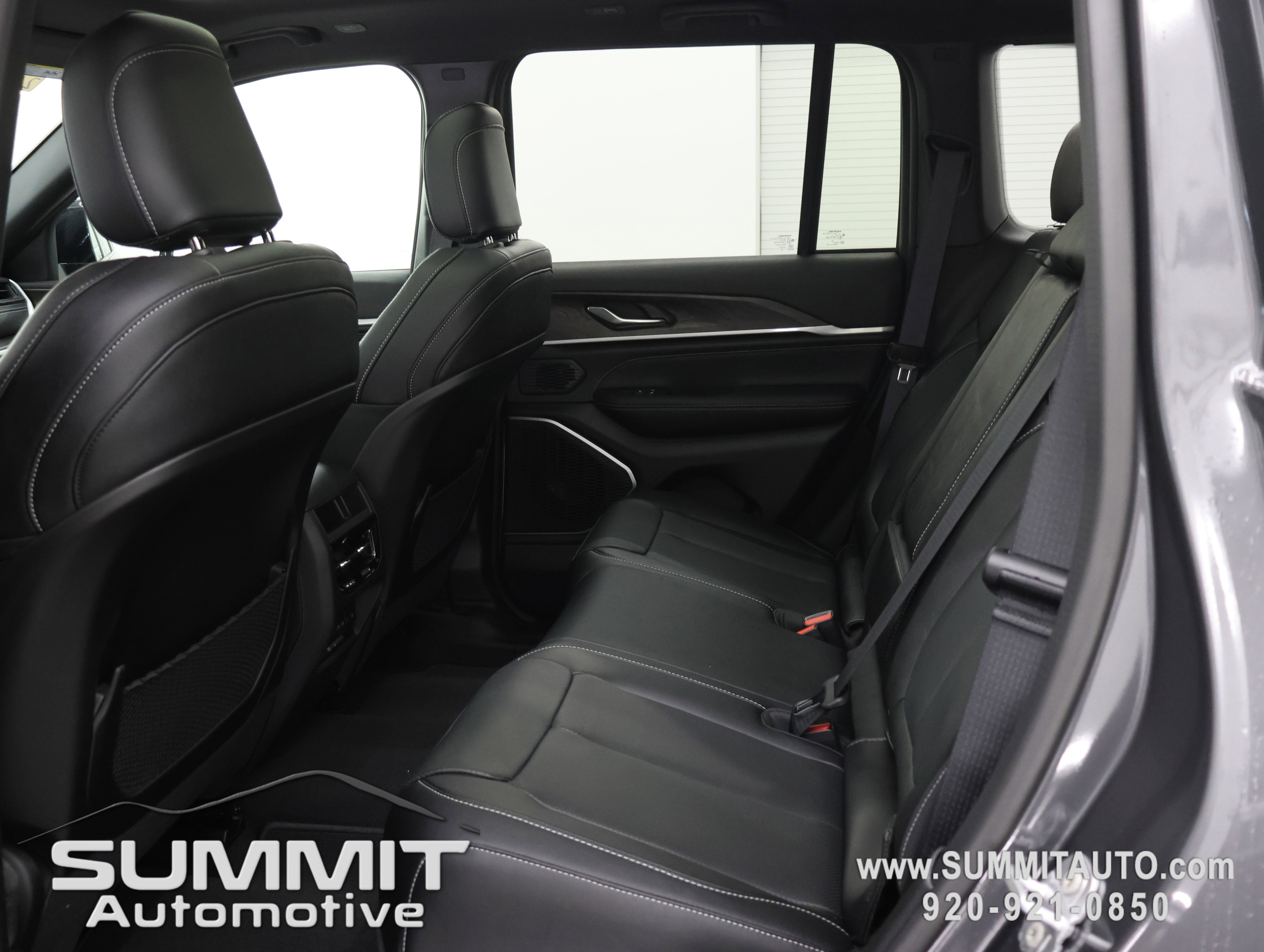 2026 Jeep Grand Cherokee Limited Reserve - Photo 9