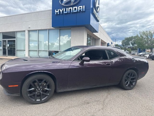 2022 Dodge Challenger SXT