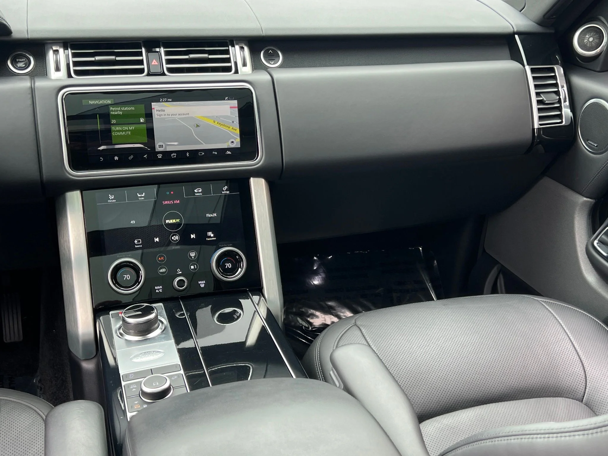 Used 2020 Gray Land Rover HSE image 31