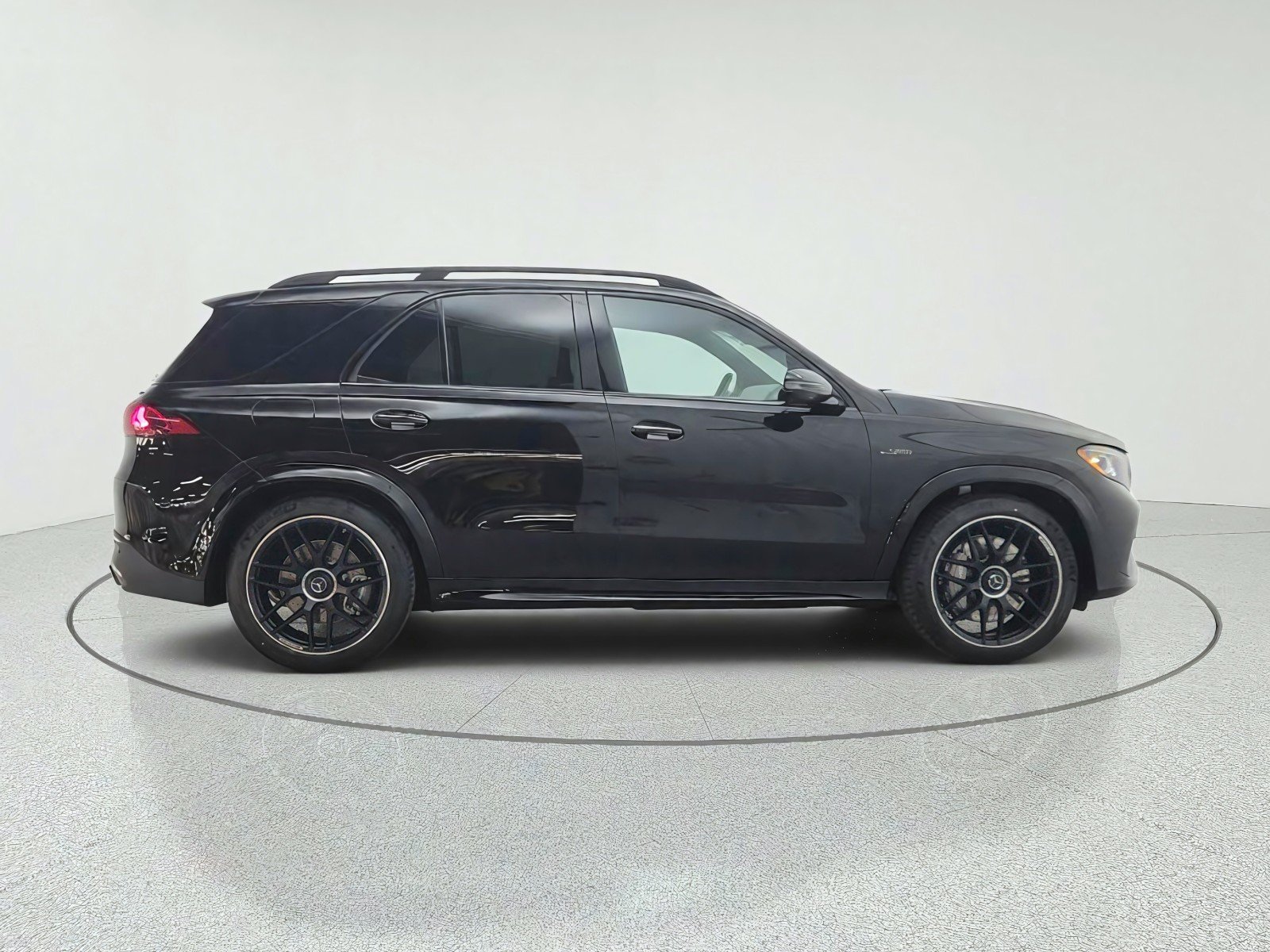 New 2027 Black Mercedes-Benz AMG® GLE 53e 4MATIC+ SUV image 4