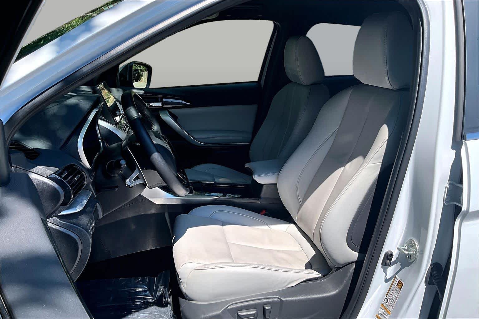 Pre-Owned 2024 Mitsubishi Eclipse Cross SEL