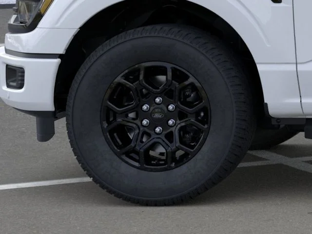 New 2026 Oxford White Ford XLT image 20