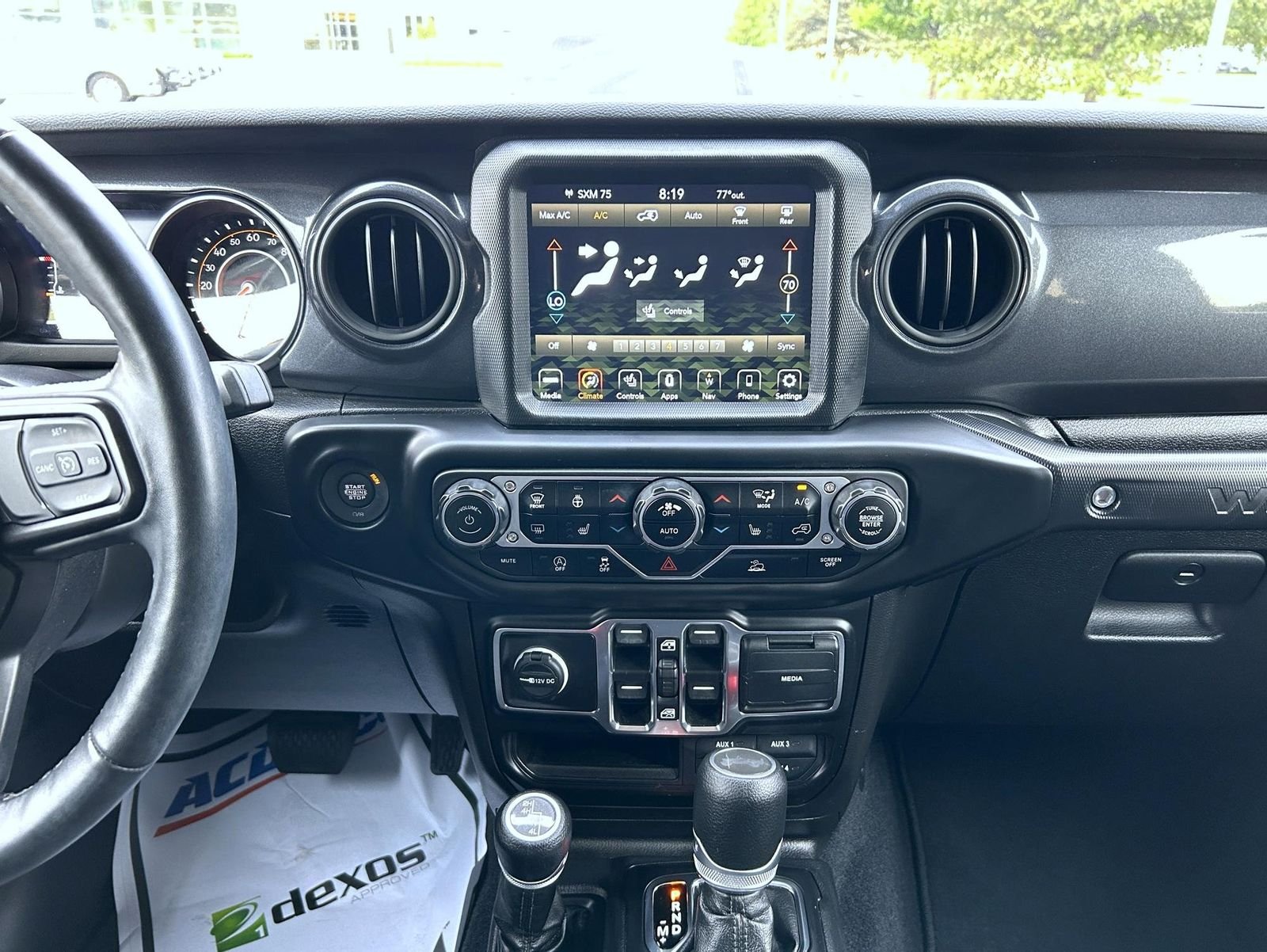 Used 2022 Black Jeep Unlimited Sport Altitude image 13