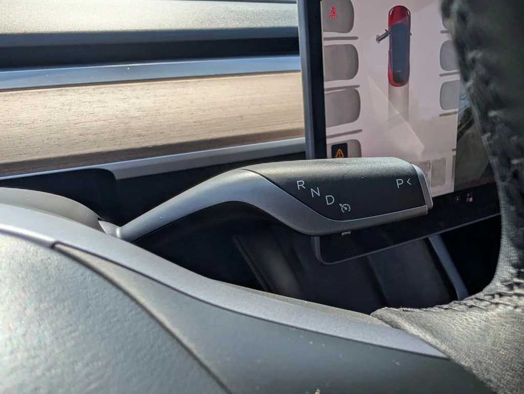 Used 2023  Tesla Performance image 28