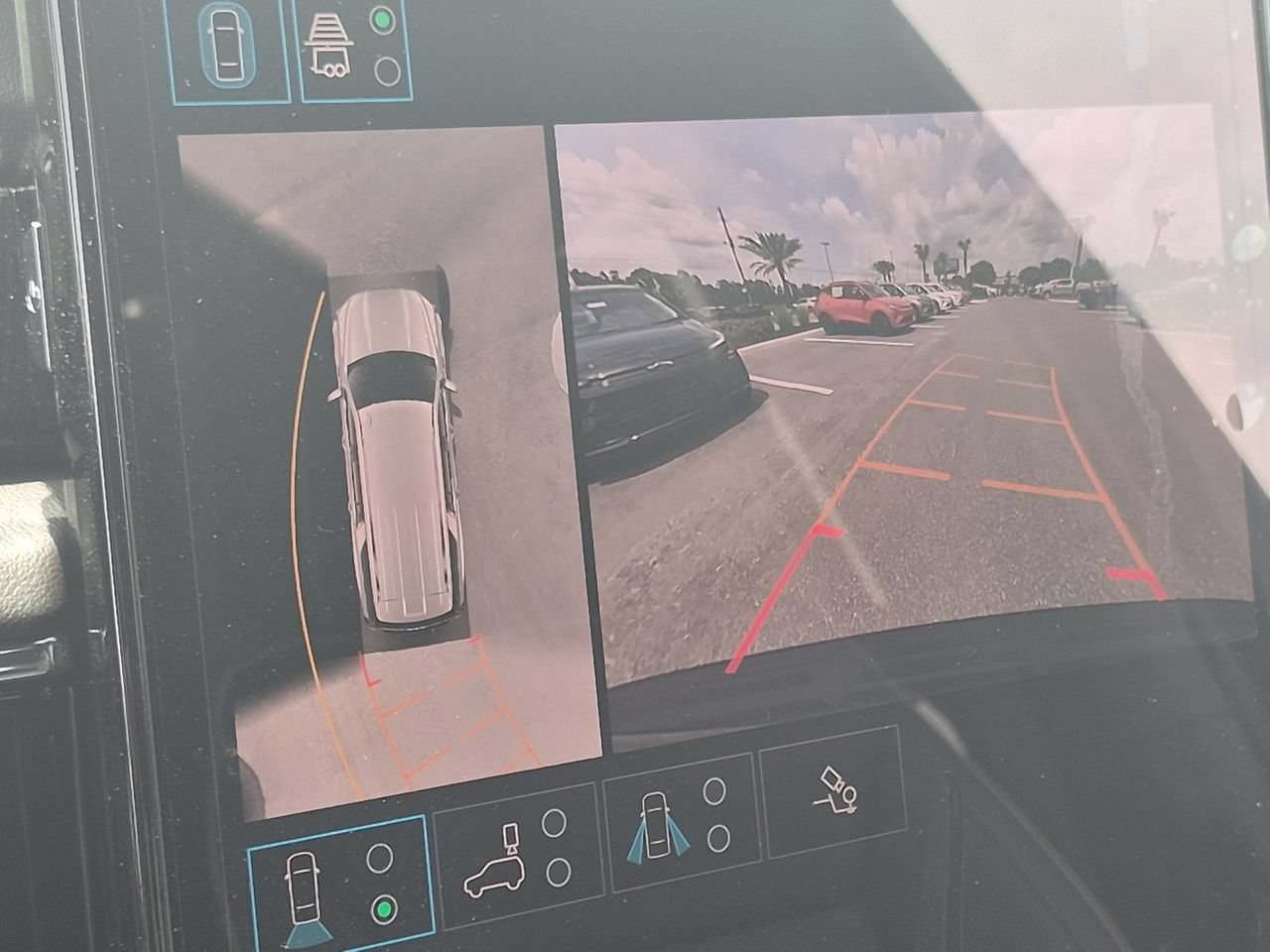 2026 GMC Yukon XL Elevation - Photo 15