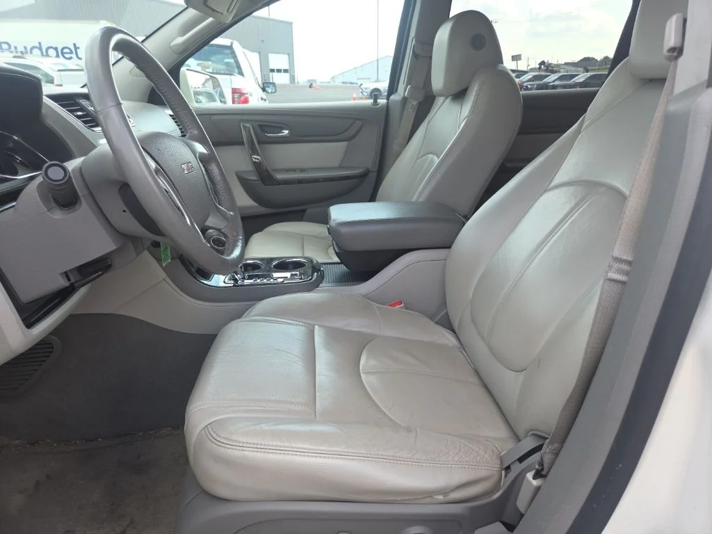 Used 2015 White Diamond Clearcoat GMC SLT-1 image 17