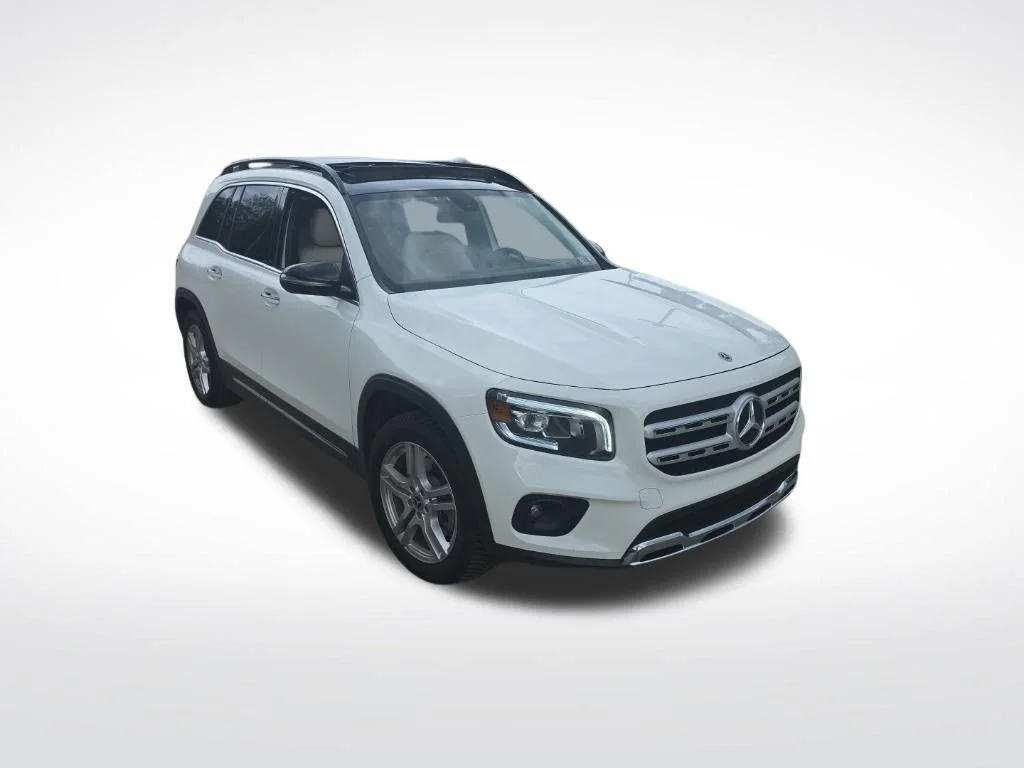 Certified Used 2022 White Mercedes-Benz GLB 250 image 3