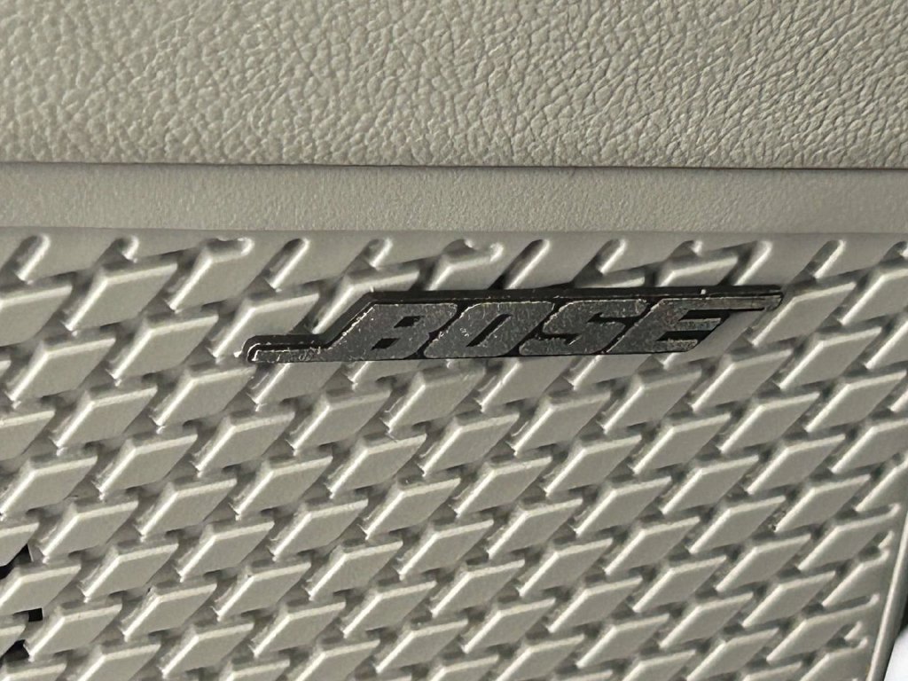 Used 2025 Black Hyundai Limited image 18
