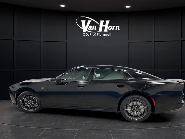 New 2026 Diamond Black Crystal Pearlcoat Dodge Scat Pack Plus image 4