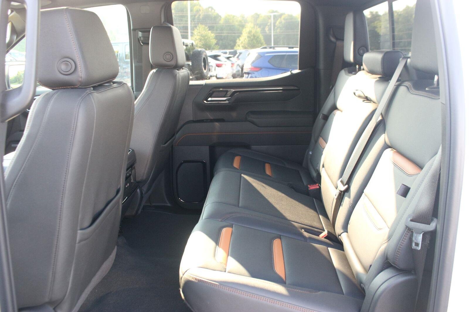 Used 2026 Summit White GMC AT4 image 37
