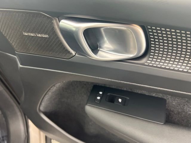 Used 2023 Gray Volvo Ultimate image 25