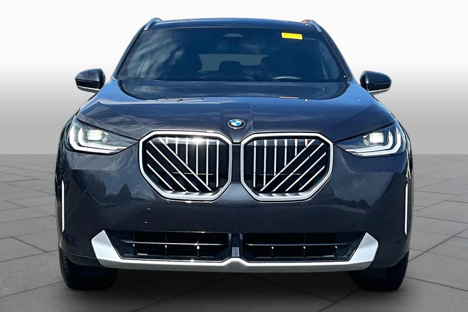 Used 2026 Dark Graphite Metallic BMW 30 xDrive image 4