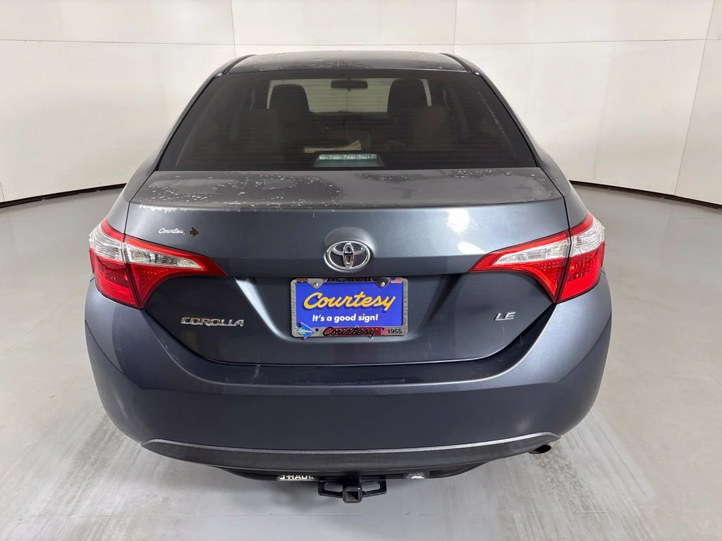 Used 2016 Gray Toyota LE image 7