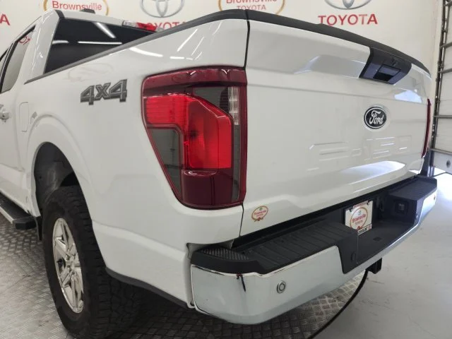 Used 2025 White Ford XLT image 21